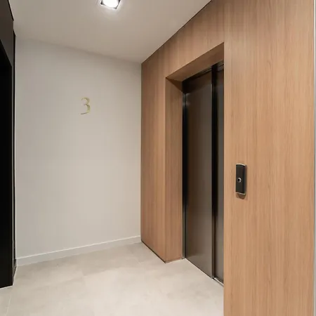 아파트 Citycenter Sauna & Fitness Podgorna By Renters Prestige 포즈난